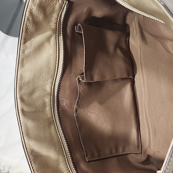 Coach F12343 Beige And Gold Leather Shoulder Tote Bag - Picture 16 of 16